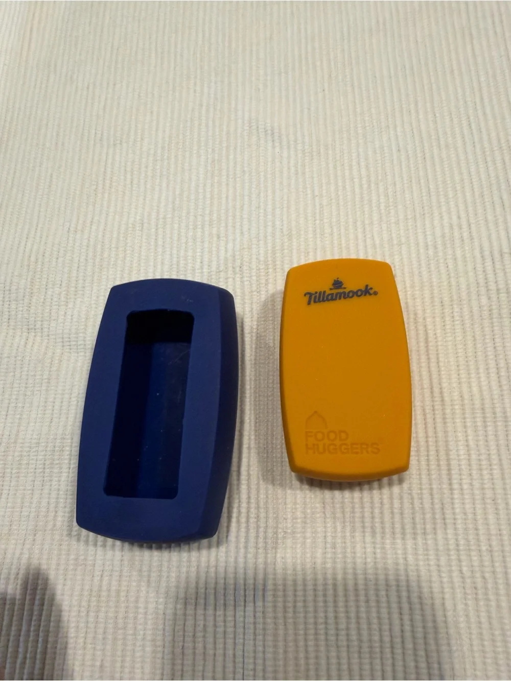 Tillamook food huggers